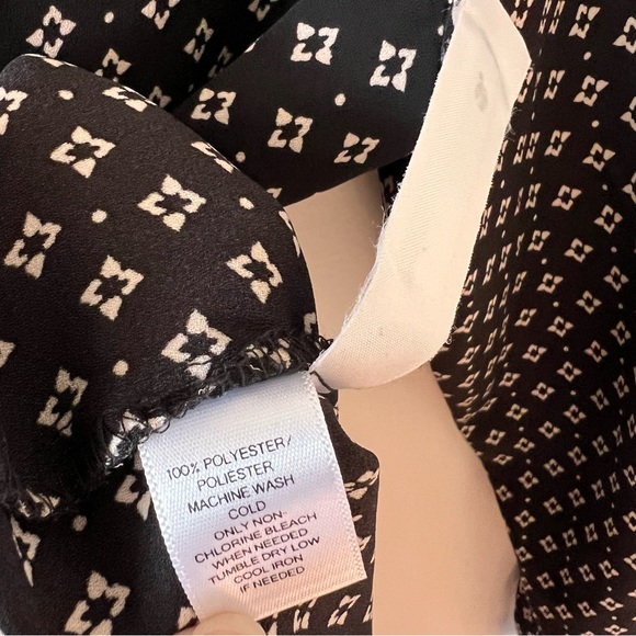 Loft - Long Sleeve Black and White Top Size : XS - Picture 6 of 9